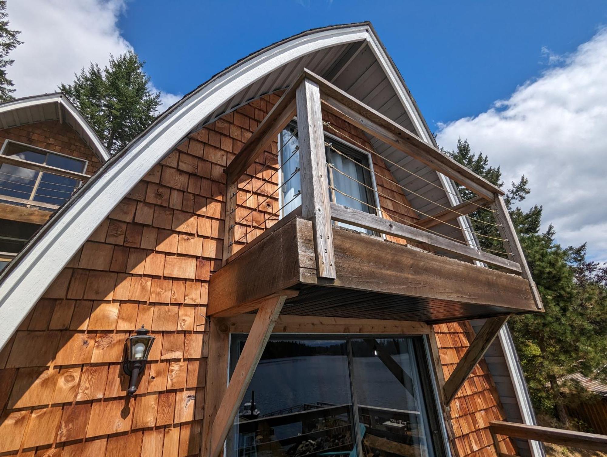 Jade Resort-Oceanfront Suites In Gowlland Harbour Heriot Bay Exteriér fotografie