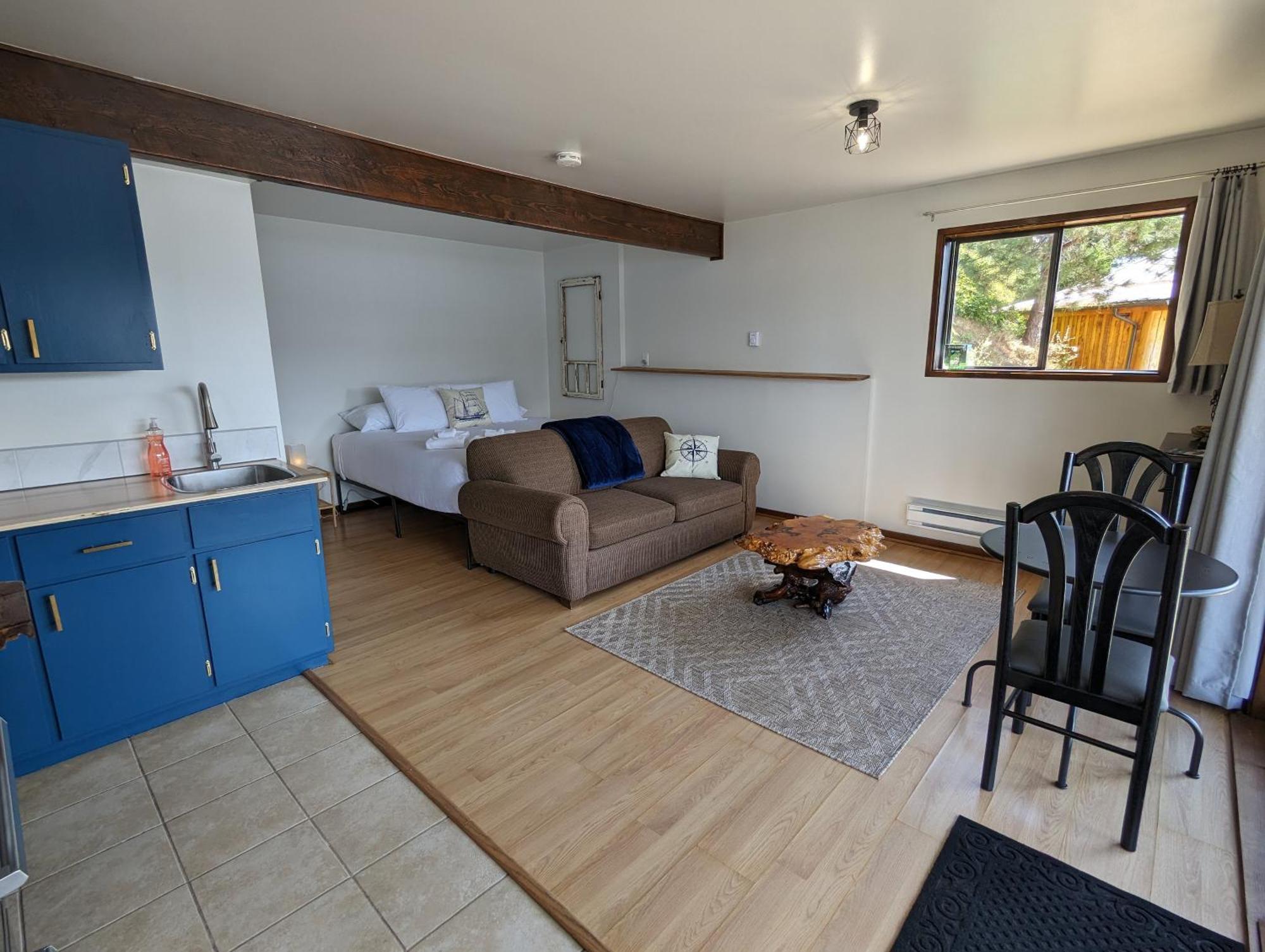 Jade Resort-Oceanfront Suites In Gowlland Harbour Heriot Bay Exteriér fotografie